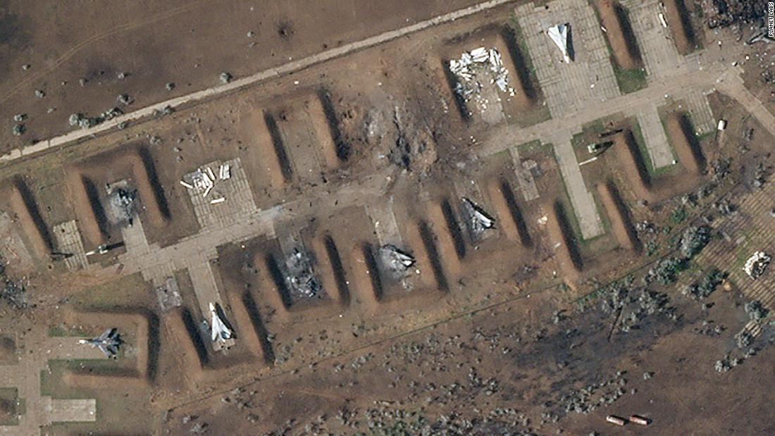 Seven Russian warplanes were destroyed in huge blasts at Crimean air base, new satellite images show - CNN