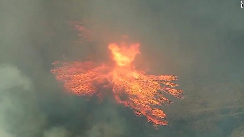 Stunning video captures &#39;fire whirl&#39; in California
