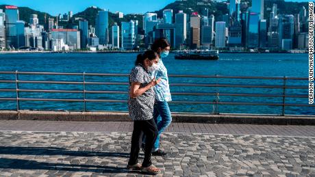 Hong Kong sufre la mayor caída de población de su historia a medida que se acelera el éxodo