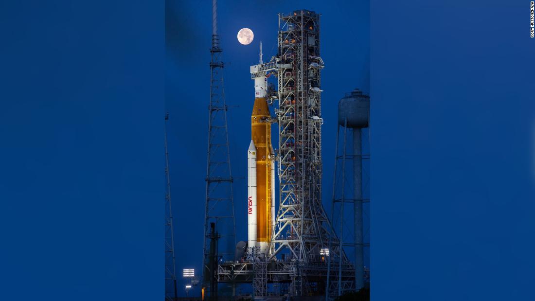 NASA’s mega moon rocket arrives at launchpad ahead of liftoff – CNN