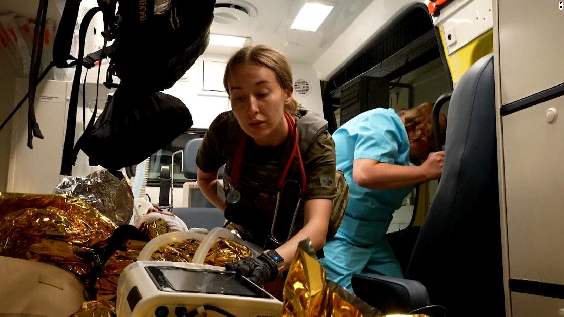 Video: Ukrainian medics grapple with increased casualties amid intense shelling  – CNN Video