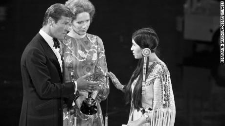 Littlefeather said she promised Brando she wouldn&#39;t touch the award itself.