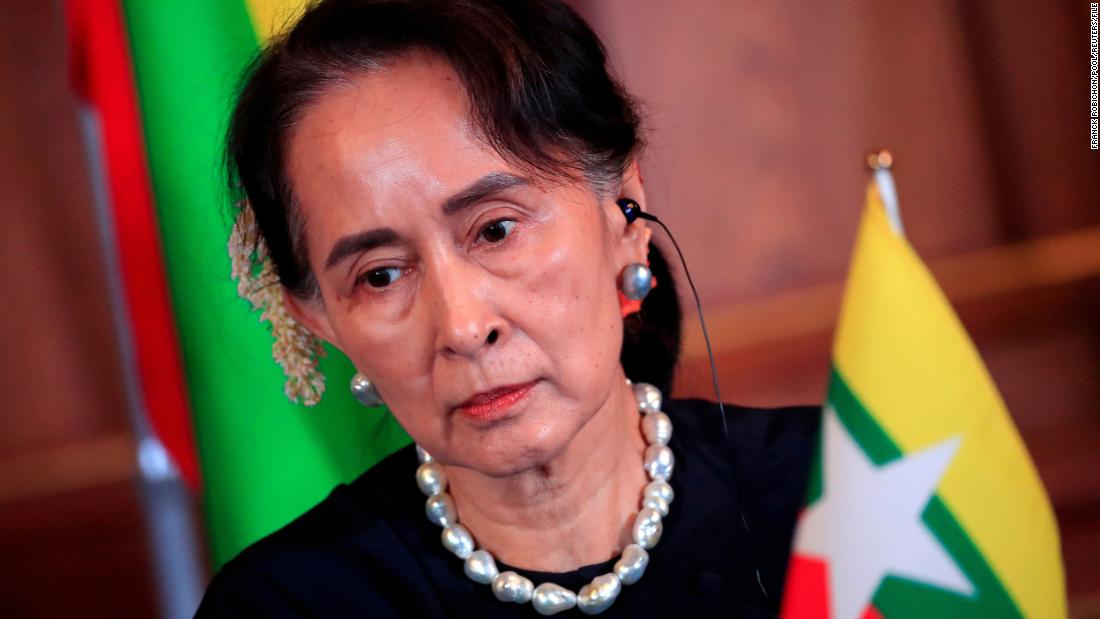 Aung San Suu Kyi.  El exlíder de Myanmar fue condenado a otros 6 años de prisión