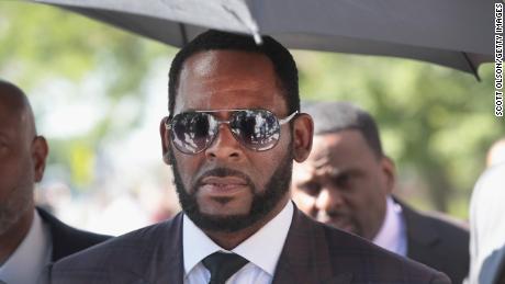 Girl on tapes of child pornography allegedly made by R. Kelly expected to testify against singer, associates at Chicago trial