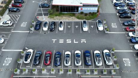 Tesla vehicles may be eligible for the tax credit again next year when the 200,000-unit cap is lifted.
