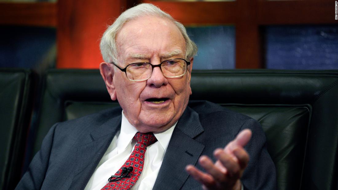 Read more about the article Buffett’s Berkshire Hathaway wins OK to buy 50% Occidental stake – CNN