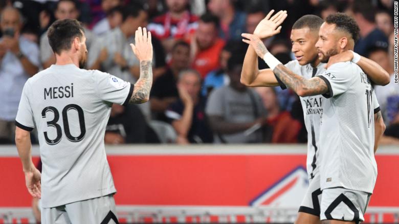 Kylian Mbappé scores a hat-trick — including 8-second goal from kick-off — as Paris Saint-Germain puts seven goals past Lille