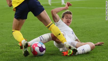 White in action against Sweden in the semifinal of the Women&#39;s Euro 2022. 