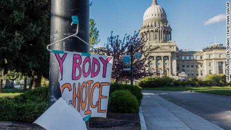 Judge blocks enforcement of Idaho's abortion ban in medical emergencies day before it was set to take effect
