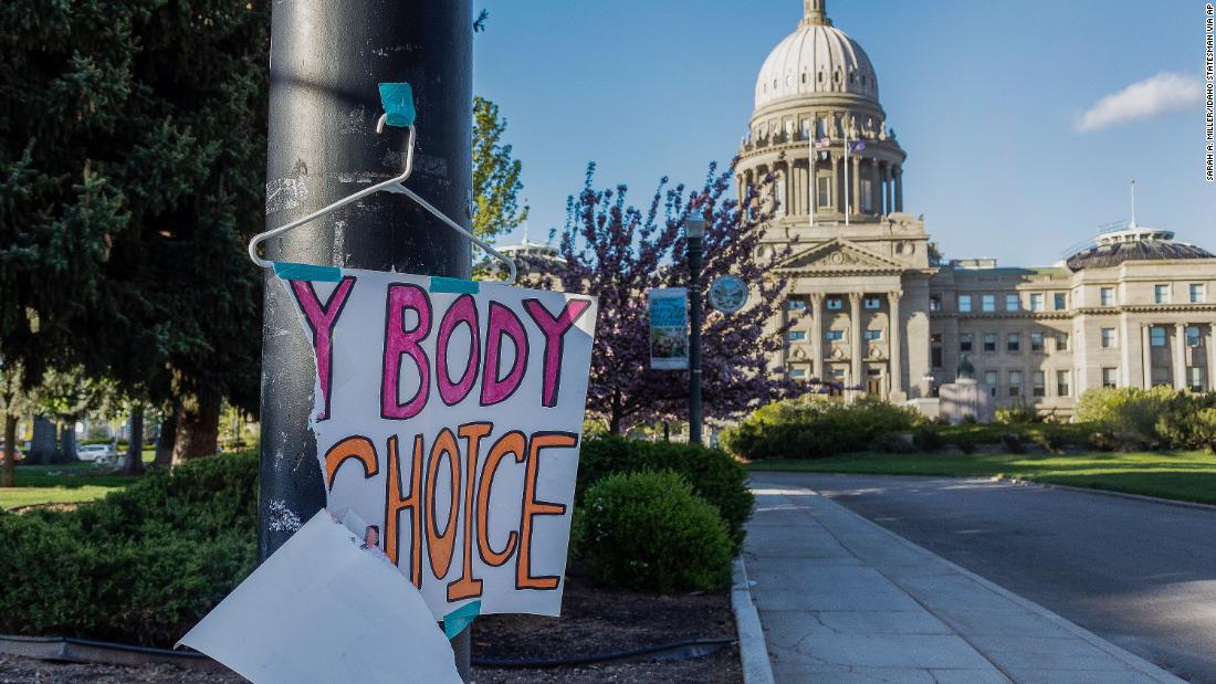 Judge blocks enforcement of Idaho’s abortion ban in medical emergencies day before it was set to take effect