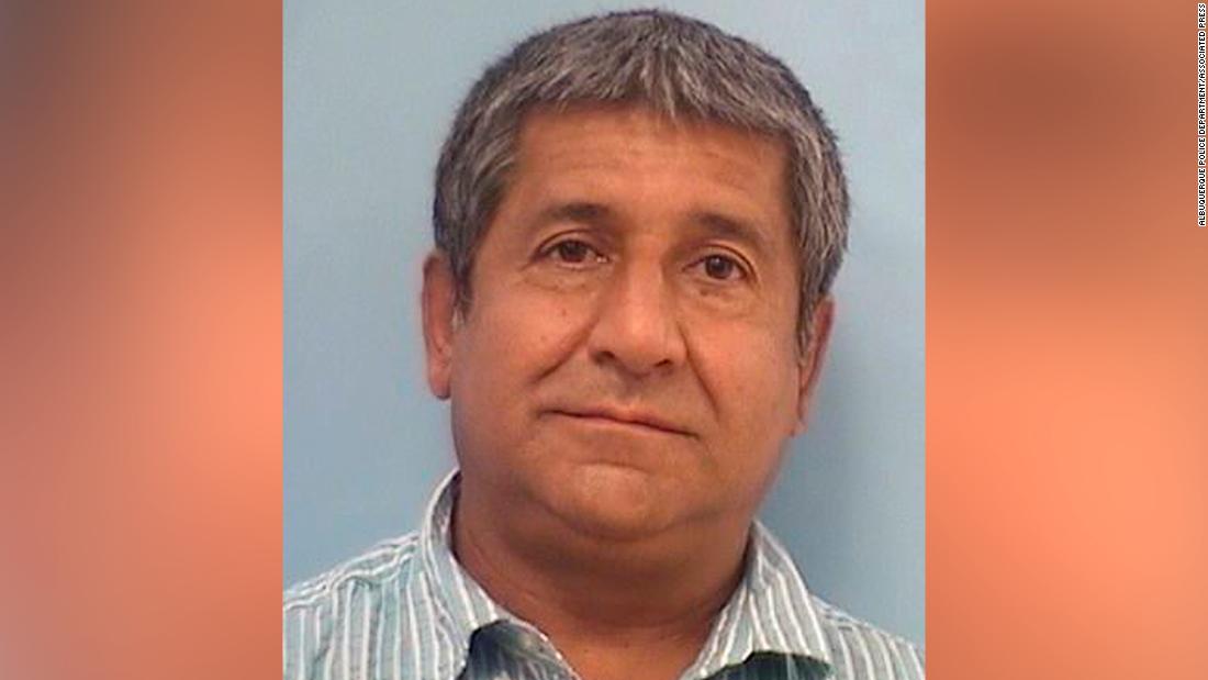 Muhammad Syed didakwa dengan pembunuhan ketiga dari empat pria Muslim yang mengguncang Albuquerque