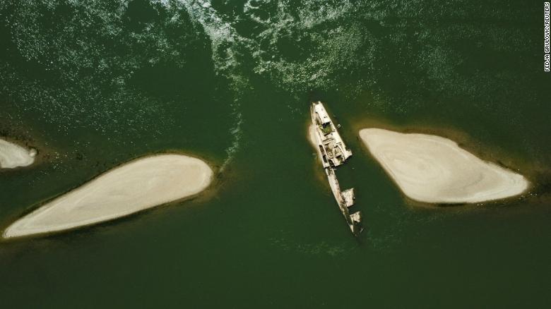 An aerial view of a World War II warship.