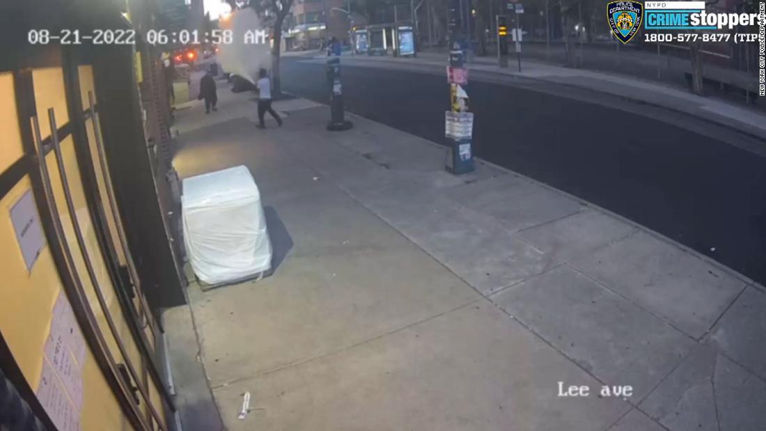 NYPD: 2 Jewish men were sprayed with fire extinguishers in separate incidents