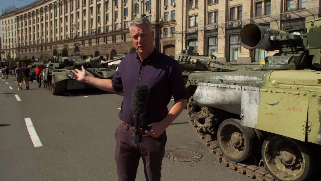 Video: Ukraine marks Independence Day with captured Russian tanks – CNN Video