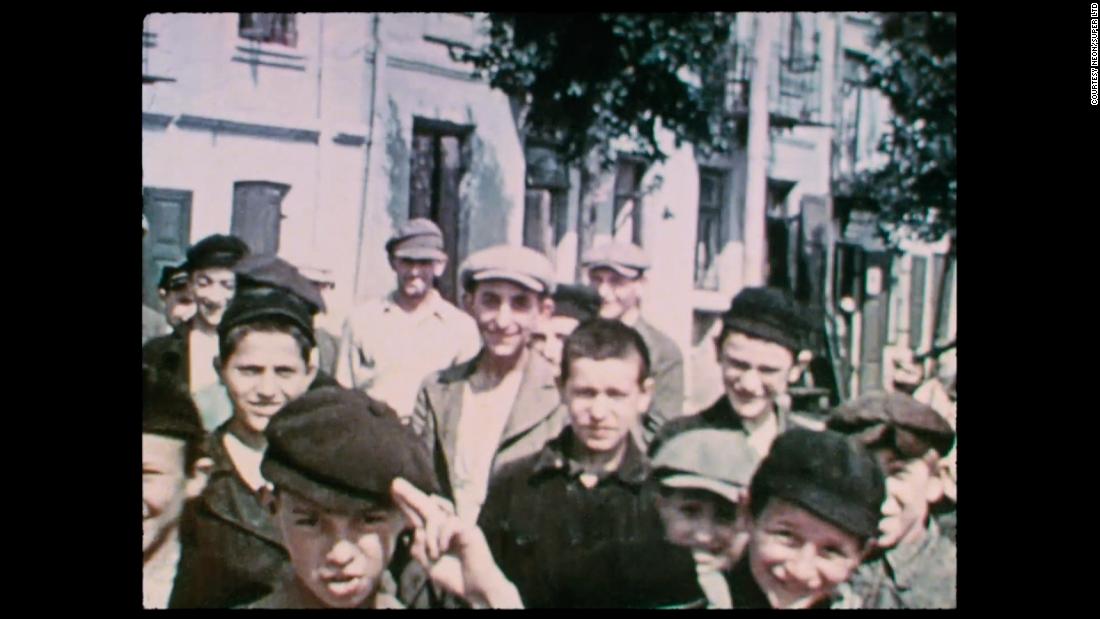 ‘Three Minutes: A Lengthening’ shows Jews pre-Holocaust – CNN Video
