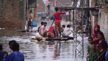 Over 900 killed by monsoon rains and floods in Pakistan, including 326 children