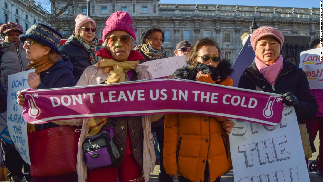 starve-or-freeze-to-death-millions-of-elderly-brits-fear-a-grim-choice-this-winter-as-costs-spiral