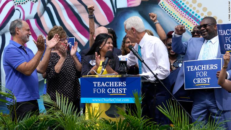 Charlie Crist taps teachers union head as running mate in race against DeSantis in Florida