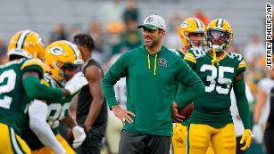 Aaron Rodgers admits responsibility but stands by vaccine comments