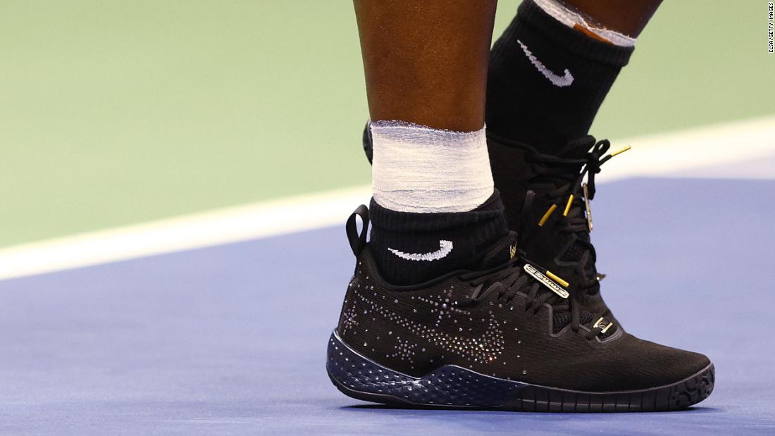 Williams wore &lt;a href=&quot;https://www.espn.com/tennis/story/_/id/34482087/serena-williams-wear-diamond-encrusted-nike-fit&quot; target=&quot;_blank&quot;&gt;diamond-encrusted shoes&lt;/a&gt; during Monday's match.