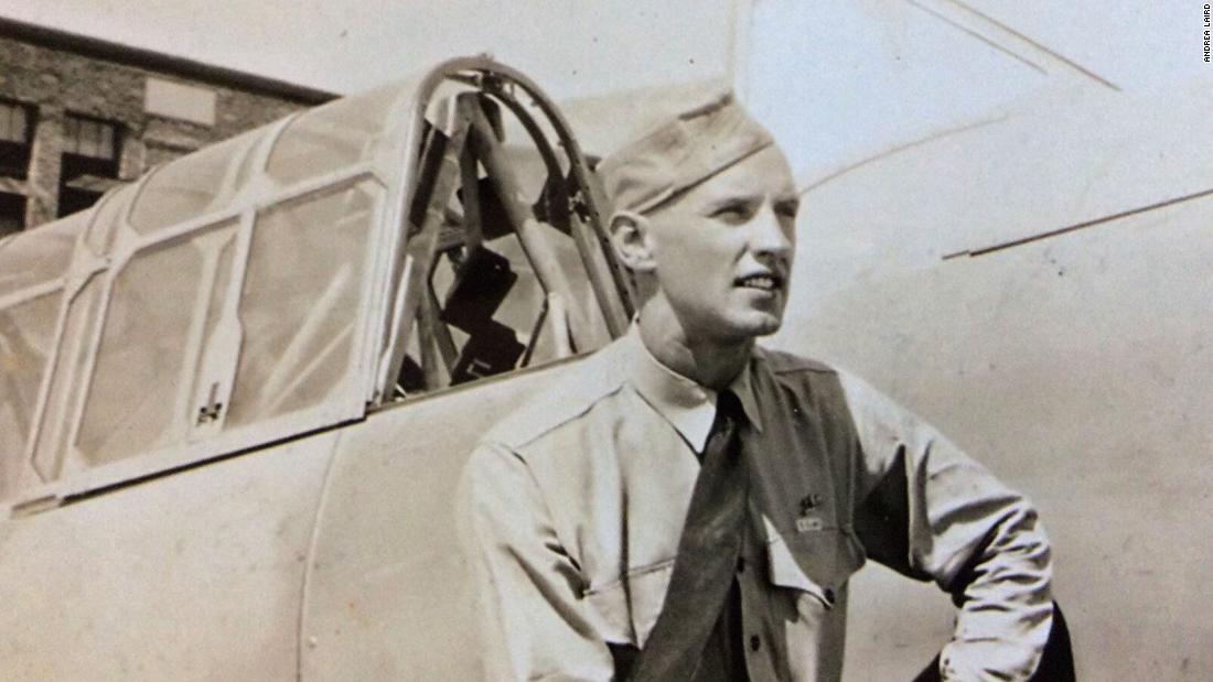 &lt;a href=&quot;https://www.cnn.com/2022/08/30/us/wwii-fighter-pilot-dean-laird-obit/index.html&quot; target=&quot;_blank&quot;&gt;Dean &quot;Diz&quot; Laird,&lt;/a&gt; the only known US Navy ace to shoot down both German and Japanese planes during World War II, died on August 10, his daughter said. He was 101.