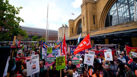 About 40,000 cleaners, signalers, maintenance workers and station staff walked off the job in June in Britain&#39;s biggest and most disruptive railway strike for 30 years. 
