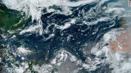 Pour la première fois en 25 ans, août n'a pas eu de tempête nommée - maintenant septembre commence avec un possible ouragan