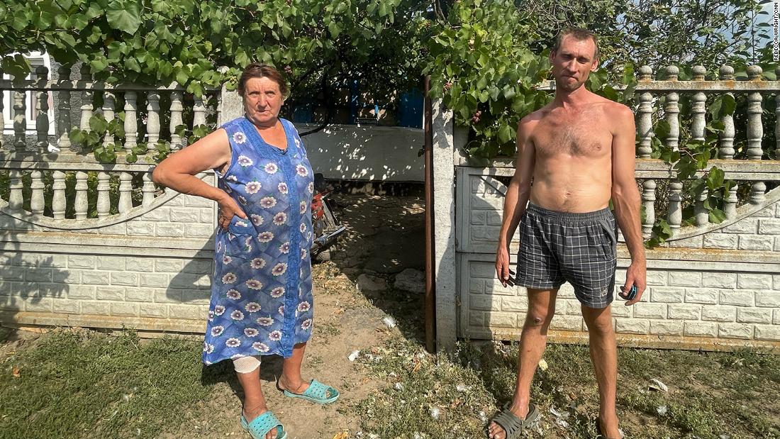 As Ukraine pushes to retake the south, families fear being caught in the crosshairs