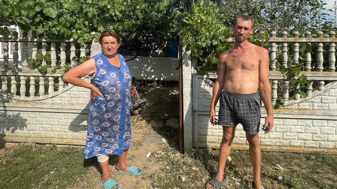 As Ukraine pushes to retake the south, families fear being caught in the crosshairs