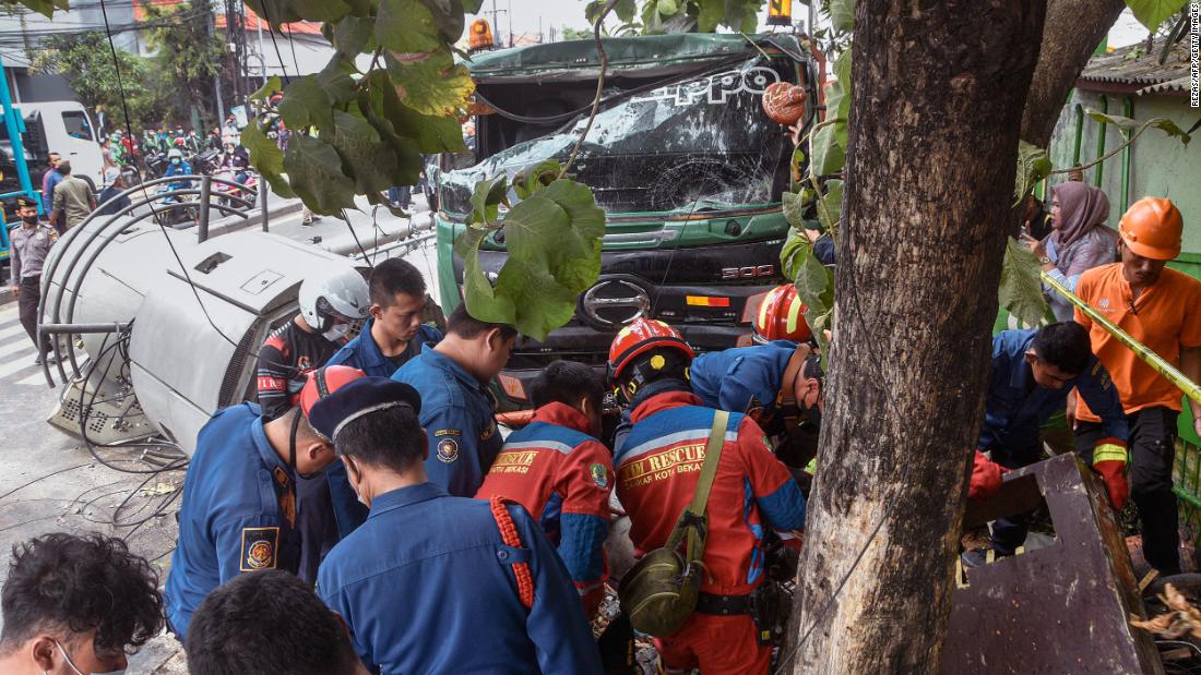 10-killed-as-truck-crashes-near-school-in-indonesia