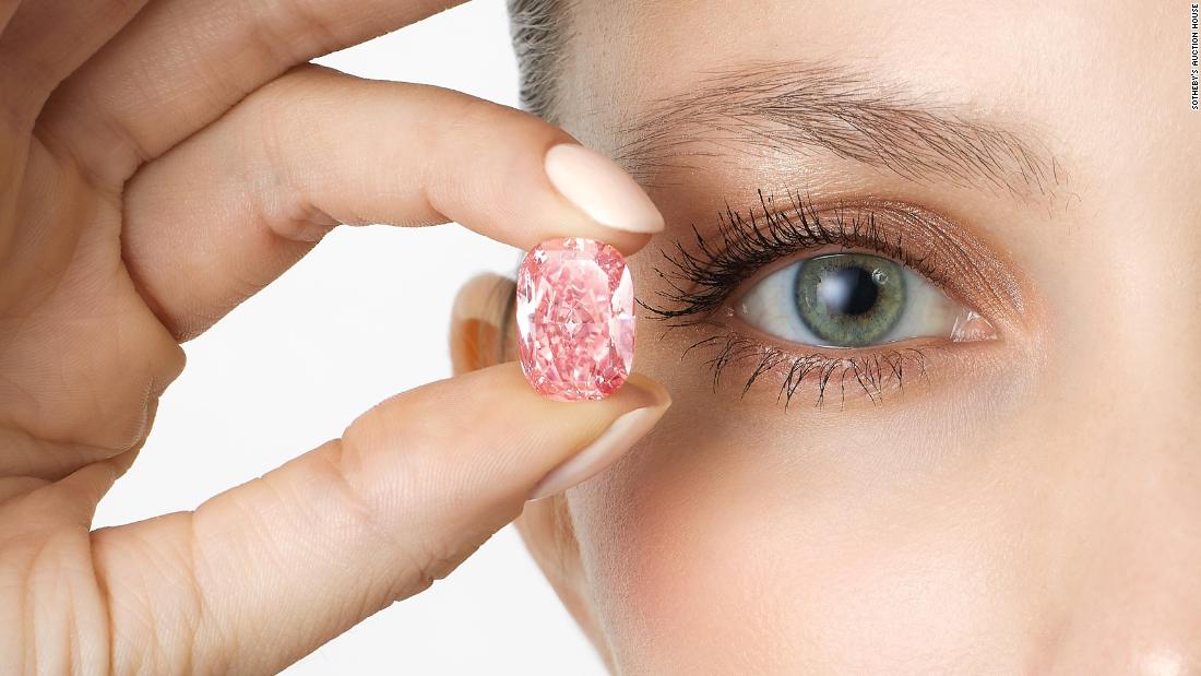 dazzling-pink-diamond-could-fetch-more-than-usd21-million-at-auction