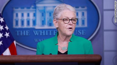 Gina McCarthy will step down as White House national climate adviser. 