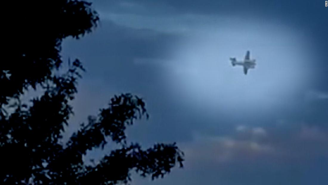 Pilot threatens to intentionally crash into Tupelo Mississippi Walmart – CNN Video