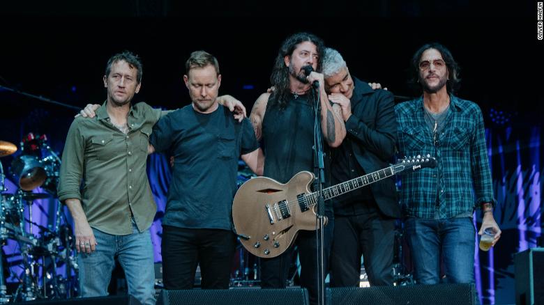 Foo Fighters pay tribute to drummer Taylor Hawkins at emotional London concert