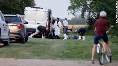 Manhunt underway in Canada after mass stabbing attack 