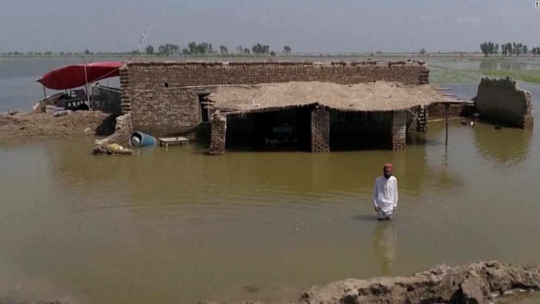 Video: One-third of Pakistan underwater after historic flooding – CNN Video