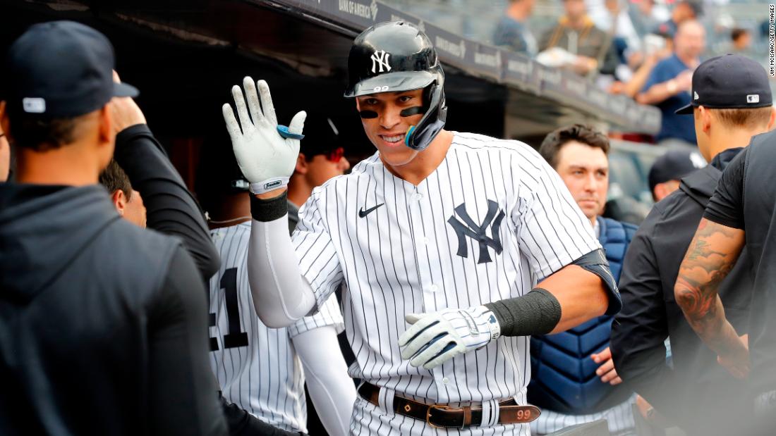 Aaron Judge doesn't mind Shohei Ohtani chasing his 62 homers