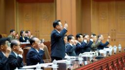 Kuzey Kore yeni yasalarla 'sosyalist masallar diyarı' inşa etmeyi umuyor