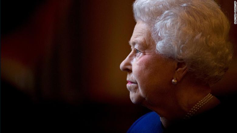 How the royal family announced the death of Queen Elizabeth II