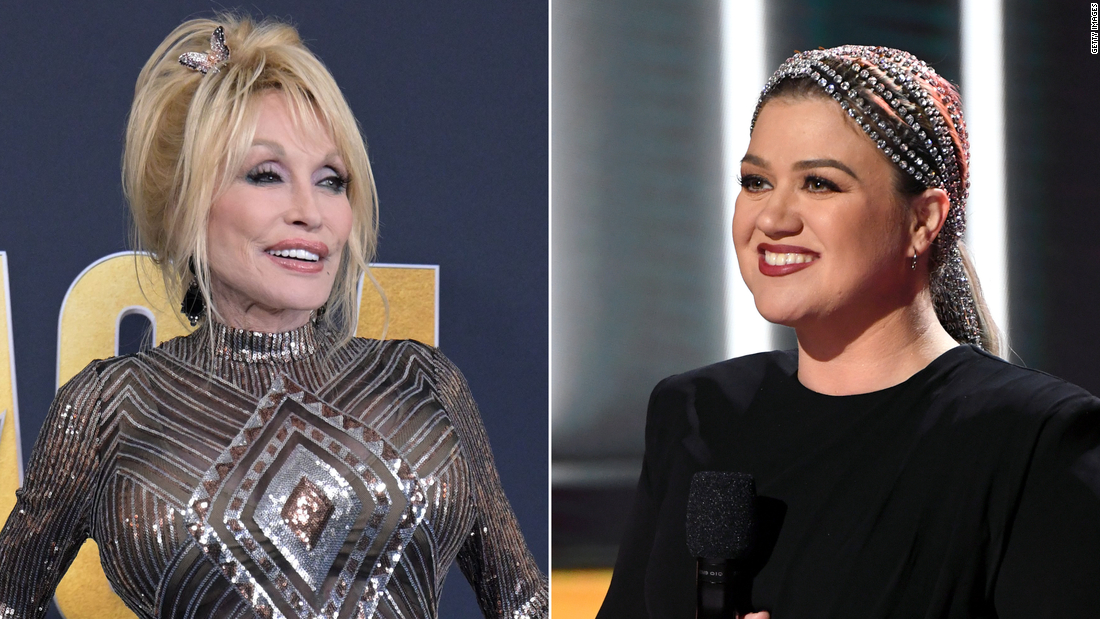 Dolly Parton and Kelly Clarkson duet on ‘9 to 5’