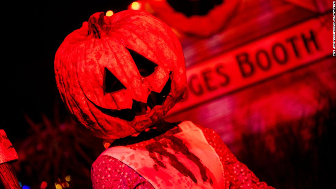 A scaredy-cat's guide to Halloween Horror Nights -- and other haunted house events