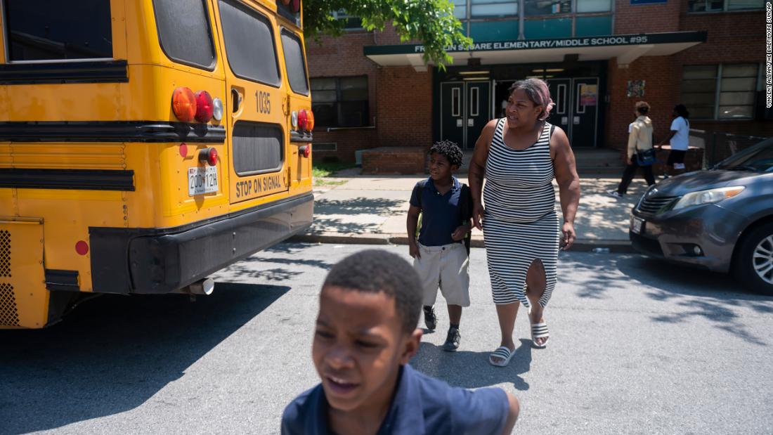 US public schools get a D+ for poor conditions, and experts say problems are getting worse. Here’s what kids are facing