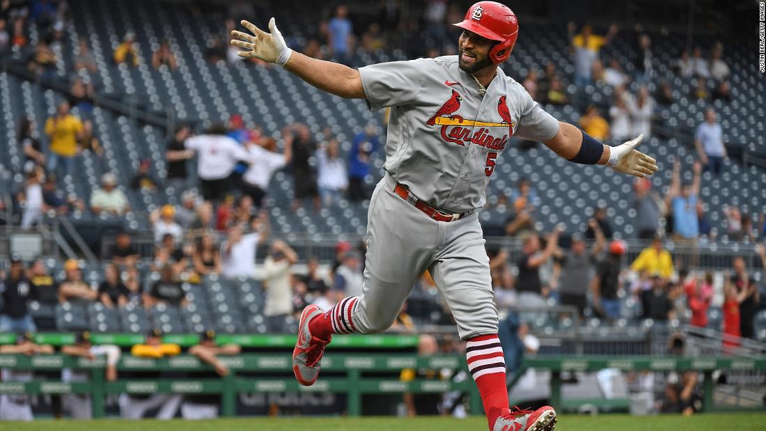 Albert Pujols hits HR No. 697 to overtake A-Rod for career home runs as Cardinals beat Pirates