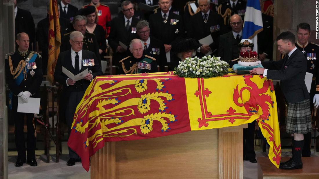 King Charles III leaves thanksgiving service to applause from crowds