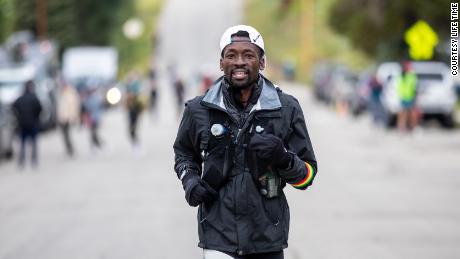 Sidibe comenzó a correr todos los días en 2017. 