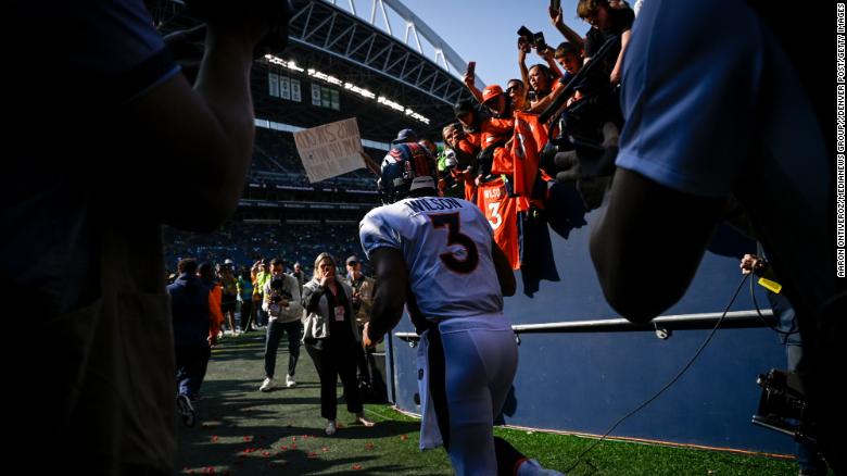 Russell Wilson booed in return to Seattle as Denver Broncos lose to Seahawks