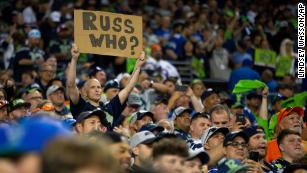 Crowd boos Russell Wilson throws pick 6 against Chiefs