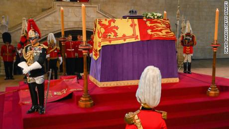 The Queen&#39;s coffin lying in state in Westminster Hall.