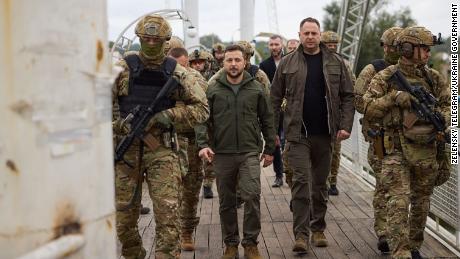 Zelensky's & # 39;  shocked & # 39;  Devastated in the newly liberated city of Izyum, after months of Russian occupation
