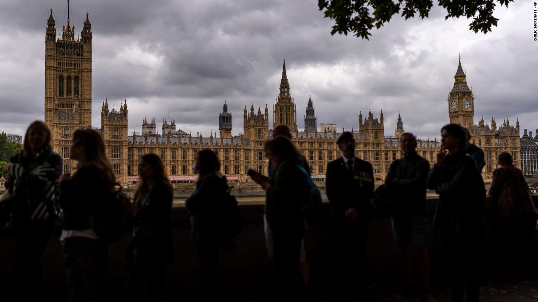 People in London wait in a long line Thursday, September 15, for the chance to pay their respects to Queen Elizabeth II, who is lying in state at Westminster Hall. &lt;a href=&quot;https://www.cnn.com/2022/09/15/uk/the-queen-queue-lie-in-state-gbr-cmd-uk/index.html&quot; target=&quot;_blank&quot;&gt;The line&lt;/a&gt; has stretched for miles this week.